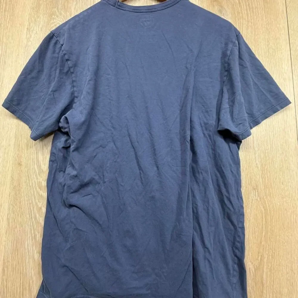 Mlb Men's Navy and Blue T-shirt